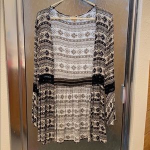 LA Hearts Kimono Overthrow